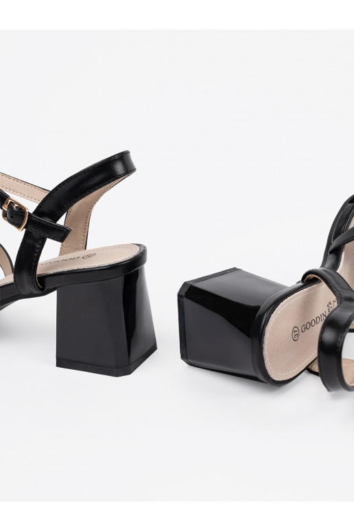 Žabky na podpatku Černé Žabky na podpatku Černé