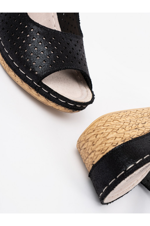 Černé  sandály  Černé  sandály