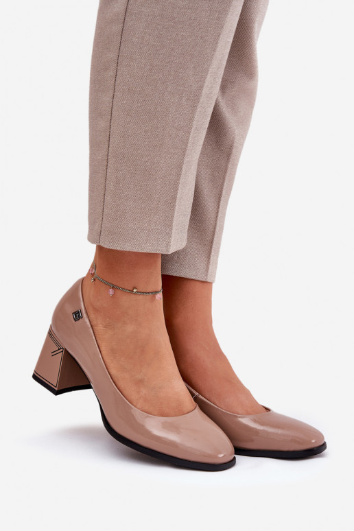 s efektem laku Obuv s podpatky Vinceza 91130 béžové  s efektem laku Obuv s podpatky Vinceza 91130 béžové