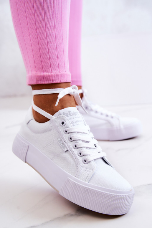 Tenisky s platformou Lee Cooper LCW-22-31-0884L bílé Tenisky s platformou Lee Cooper LCW-22-31-0884L bílé