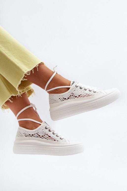 s krajkovými motivy Ležérní obuv Lee Cooper LCW-23-44-1617 bílé s krajkovými motivy Ležérní obuv Lee Cooper LCW-23-44-1617 bílé