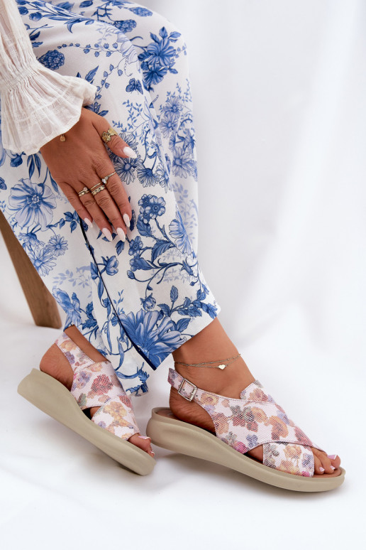 Dámské sandály z ekologické kůže S květinami různé barvy Tosmelia Dámské sandály z ekologické kůže S květinami různé barvy Tosmelia