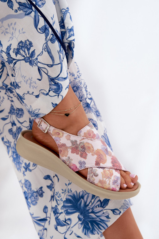 Dámské sandály z ekologické kůže S květinami různé barvy Tosmelia Dámské sandály z ekologické kůže S květinami různé barvy Tosmelia