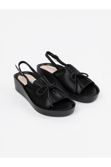 Černé sandály  ze skórzaną wkładką 2