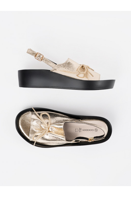 zlaté barvy sandály  ze skórzaną wkładką zlaté barvy sandály  ze skórzaną wkładką