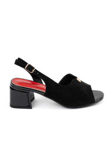 ze semiše sandály  Černé