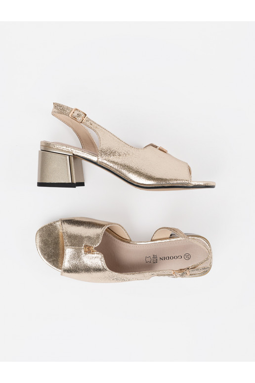 ze semiše sandály   ze semiše sandály