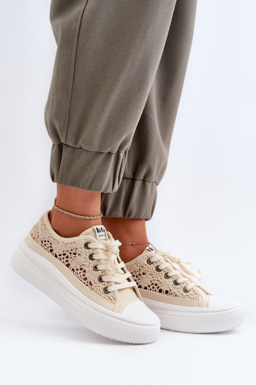 s krajkovými motivy Ležérní obuv Lee Cooper LCW-23-44-1620 béžové s krajkovými motivy Ležérní obuv Lee Cooper LCW-23-44-1620 béžové