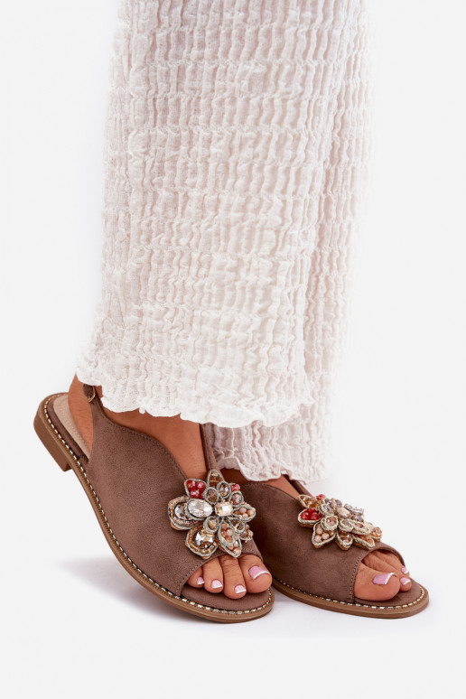 Dámské sandály s širokými podpatky s ornamenty S.Barski KV27-001 béžové Dámské sandály s širokými podpatky s ornamenty S.Barski KV27-001 béžové