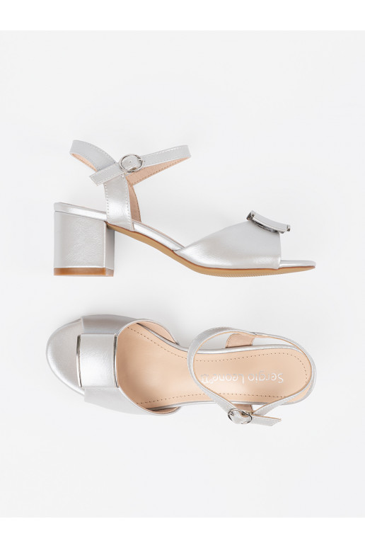 Žabky na podpatku    Žabky na podpatku