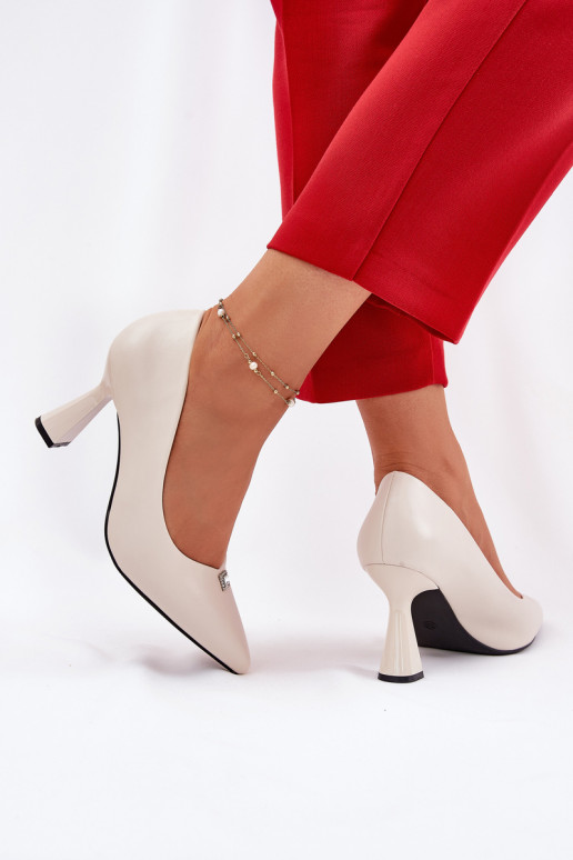 Elegantní styl Obuv Na Rozszerzanej Szpilce Vinceza 62222 béžové Elegantní styl Obuv Na Rozszerzanej Szpilce Vinceza 62222 béžové