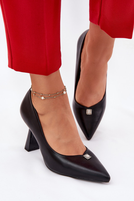 Elegantní styl Obuv Na Rozszerzanej Szpilce Vinceza 62222 Černé Elegantní styl Obuv Na Rozszerzanej Szpilce Vinceza 62222 Černé
