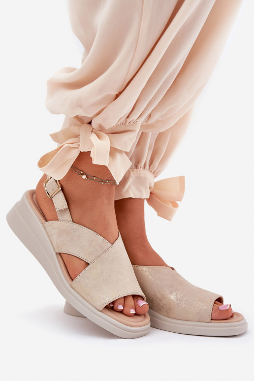 Dámské sandály  z ekologické kůže zlaté barvy Quilara Dámské sandály  z ekologické kůže zlaté barvy Quilara