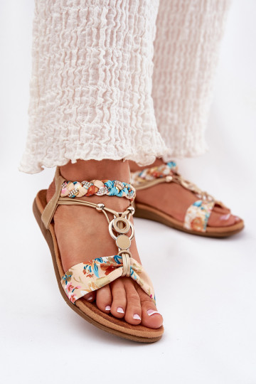 Ploché dámské sandály Z Plecionymi em  Artiker 56C1316 zlaté barvy