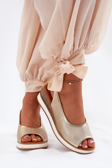  Sandály na platformě Artiker 56C2312 zlaté barvy 2