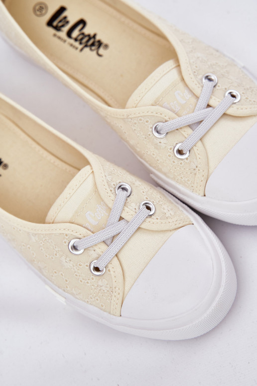 Tenisky Ležérní obuv Z Haftem Lee Cooper LCW-25-31-3445L béžové Tenisky Ležérní obuv Z Haftem Lee Cooper LCW-25-31-3445L béžové