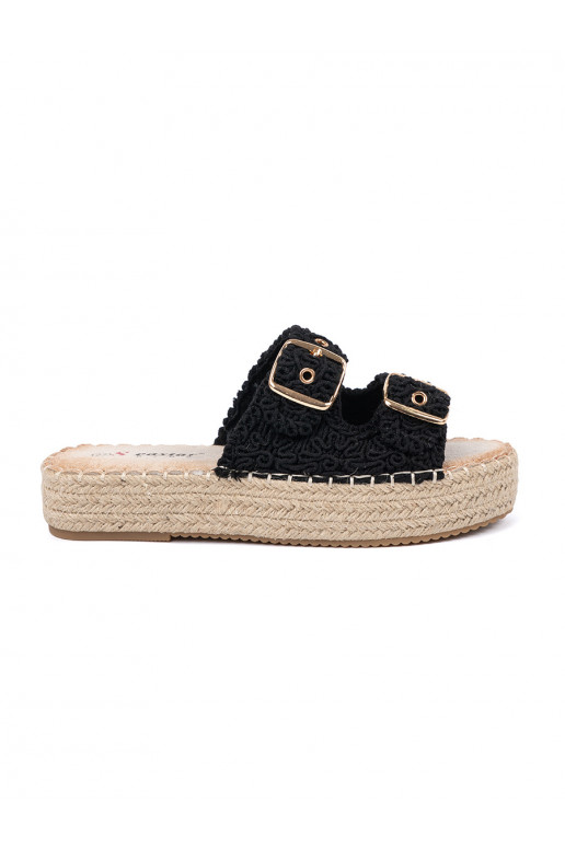 Pantofle Černé  s platformou  Pantofle Černé  s platformou