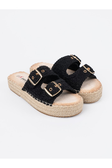 Pantofle Černé  s platformou  2