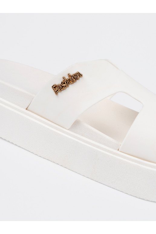 Pantofle  bílé s platformou Pantofle  bílé s platformou