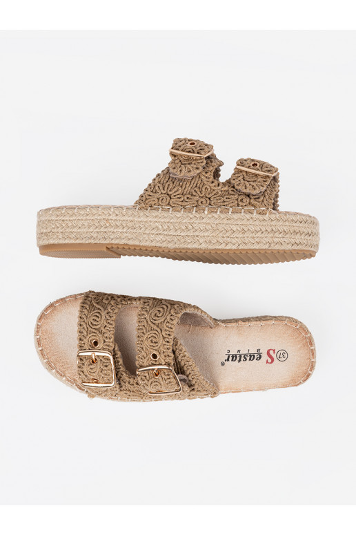 Pantofle   s platformou  Pantofle   s platformou