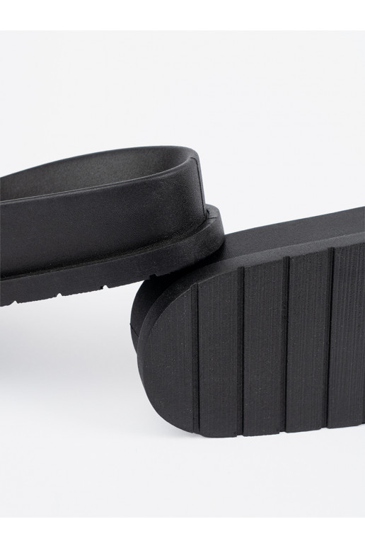 Černé a-hnědá Pantofle ze zdobieniem Černé a-hnědá Pantofle ze zdobieniem