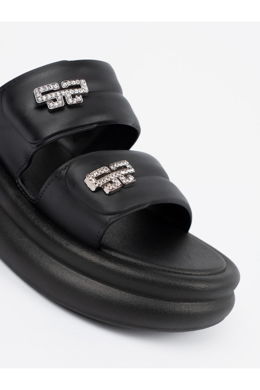 Černé Pantofle  s platformou Černé Pantofle  s platformou