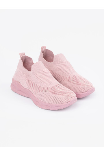 růžová sportovní obuv  2