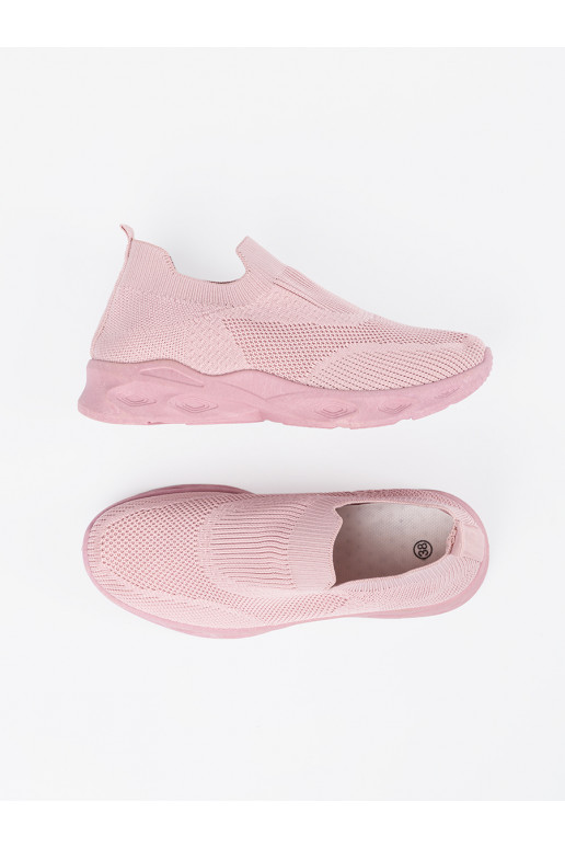 růžová sportovní obuv  růžová sportovní obuv