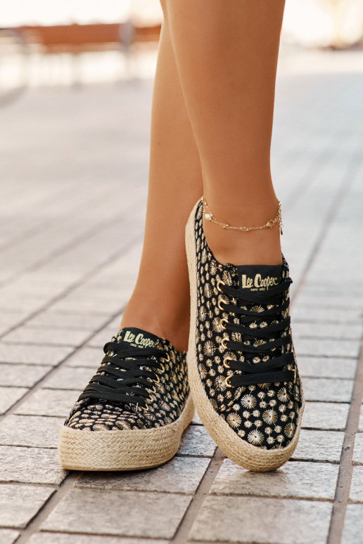 Ležérní obuv s platformou  Lee Cooper LCW-25-08-3647L Černé  Ležérní obuv s platformou  Lee Cooper LCW-25-08-3647L Černé