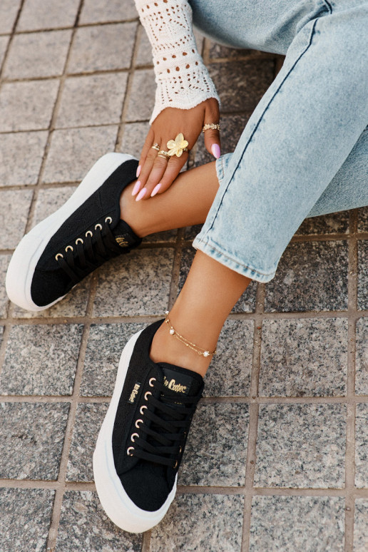 Ležérní obuv s krajkou Lee Cooper LCW-25-31-3439L Černé Ležérní obuv s krajkou Lee Cooper LCW-25-31-3439L Černé