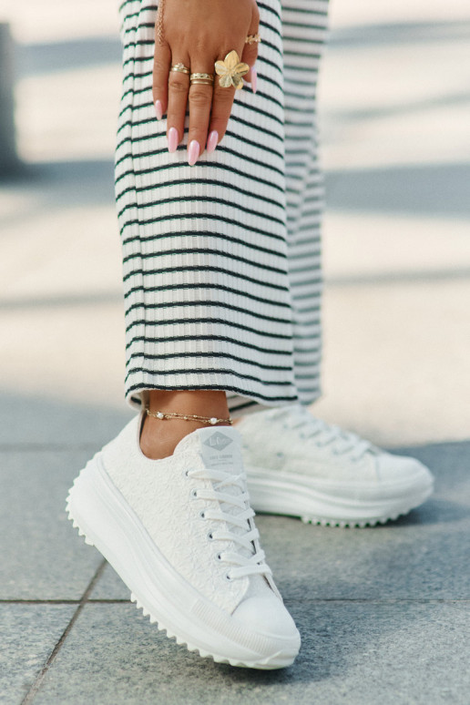 Ležérní obuv Z Haftem s platformou Lee Cooper LCW-25-31-3465L bílé Ležérní obuv Z Haftem s platformou Lee Cooper LCW-25-31-3465L bílé