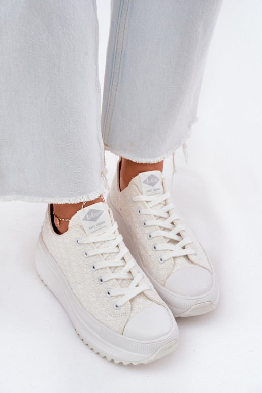 Ležérní obuv Z Haftem s platformou Lee Cooper LCW-25-31-3465L bílé Ležérní obuv Z Haftem s platformou Lee Cooper LCW-25-31-3465L bílé