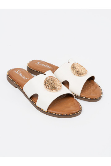 Pantofle bílé se zlatými detaily 2