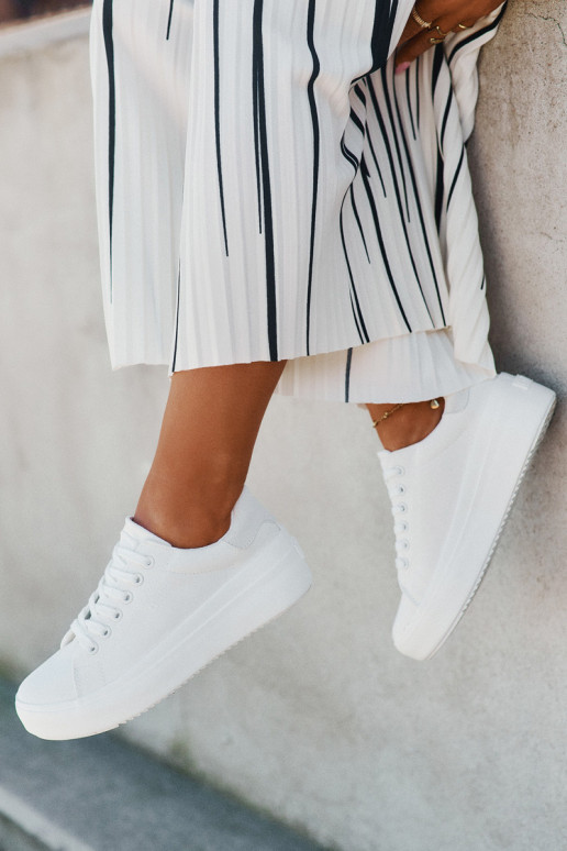 Ležérní obuv s platformou Big Star RR274463 bílé  Ležérní obuv s platformou Big Star RR274463 bílé