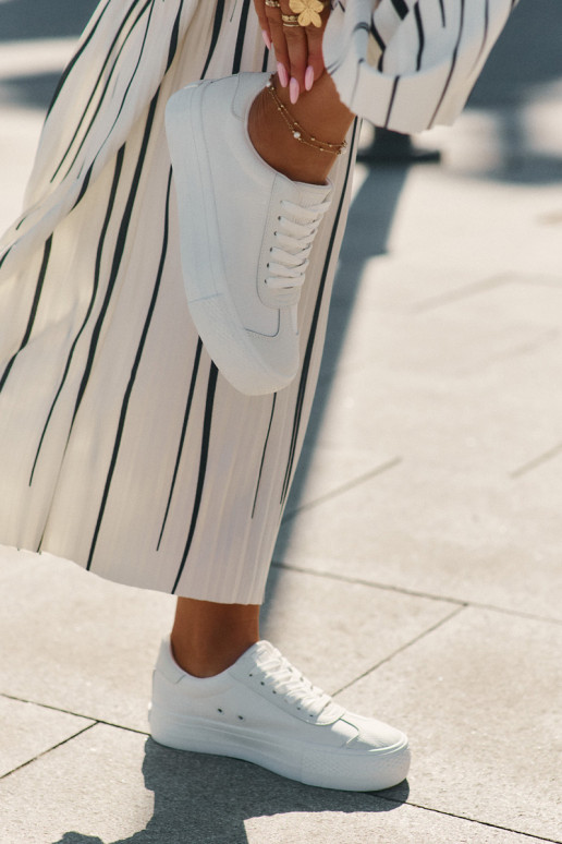 Ležérní obuv s platformou Big Star RR274337 bílé