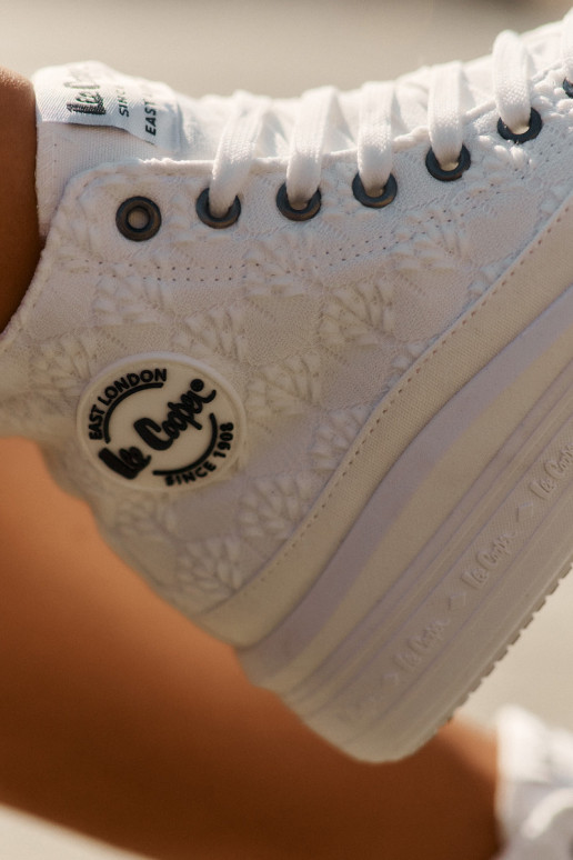 Ležérní obuv s platformou Lee Cooper LCW-25-44-3209L Biale Ležérní obuv s platformou Lee Cooper LCW-25-44-3209L Biale