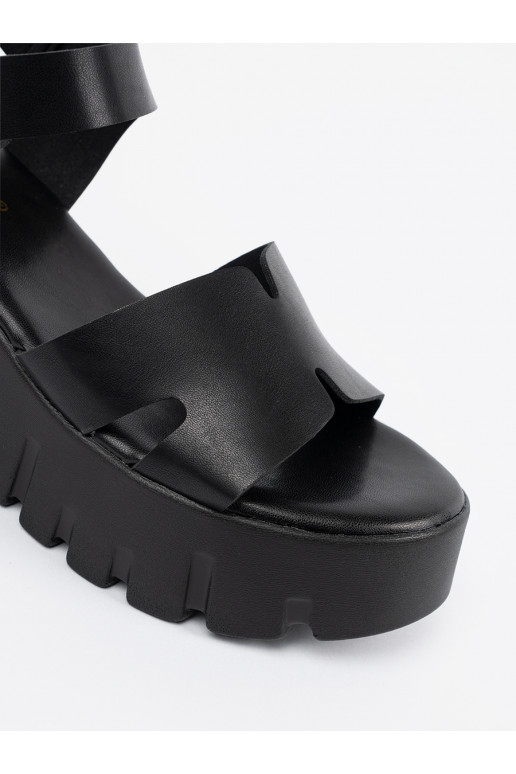 Žabky Černé s vysokou platformou