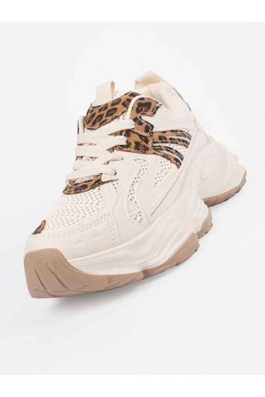 Tenisky s masivním podpatkem 