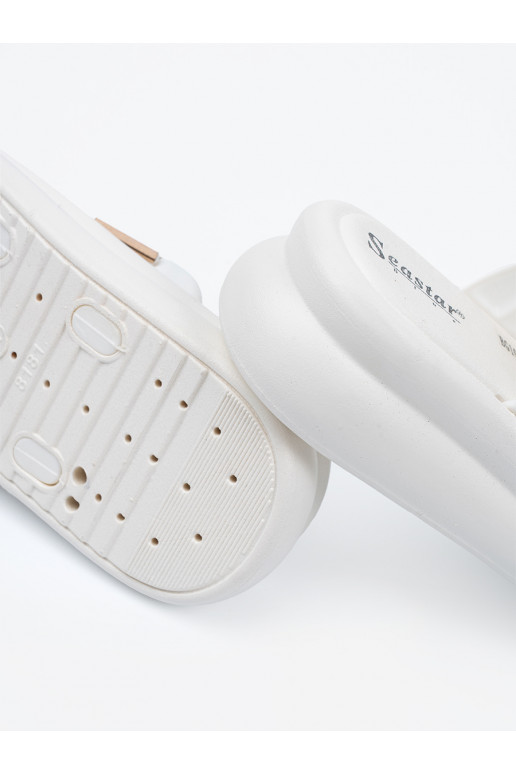 Pantofle ze mi klamrami s platformou bílé Pantofle ze mi klamrami s platformou bílé