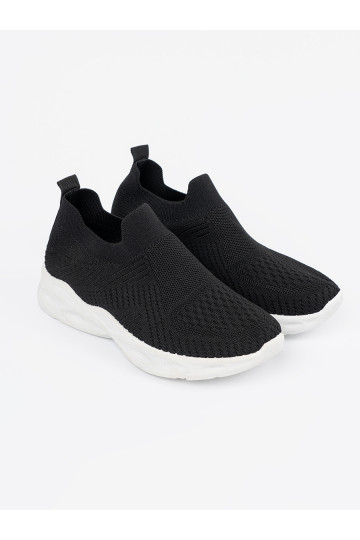 Černé Boty ve sportovním stylu 2