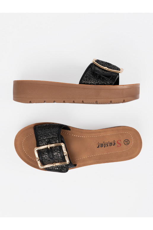 Pantofle Černé zdobione złotą klamrą Pantofle Černé zdobione złotą klamrą