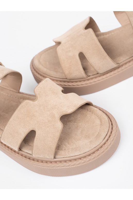 Žabky  s platformou z wycięciami Žabky  s platformou z wycięciami