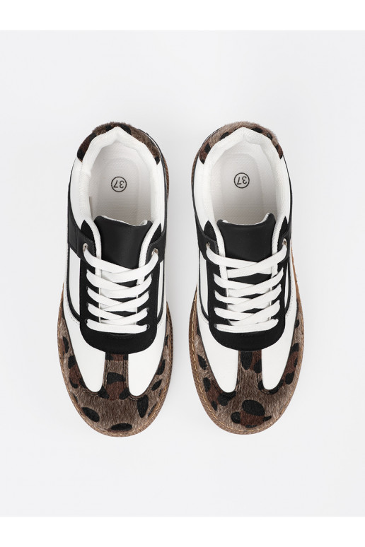 Tenisky  z wstawkami  Tenisky  z wstawkami