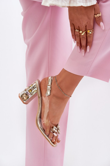 Žabky s podpatky s třpytivýma očima Vinceza 70110 zlaté barvy