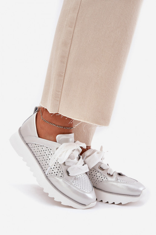 Tenisky  s platformou D&A LR51-796 stříbrné barvy  Tenisky  s platformou D&A LR51-796 stříbrné barvy