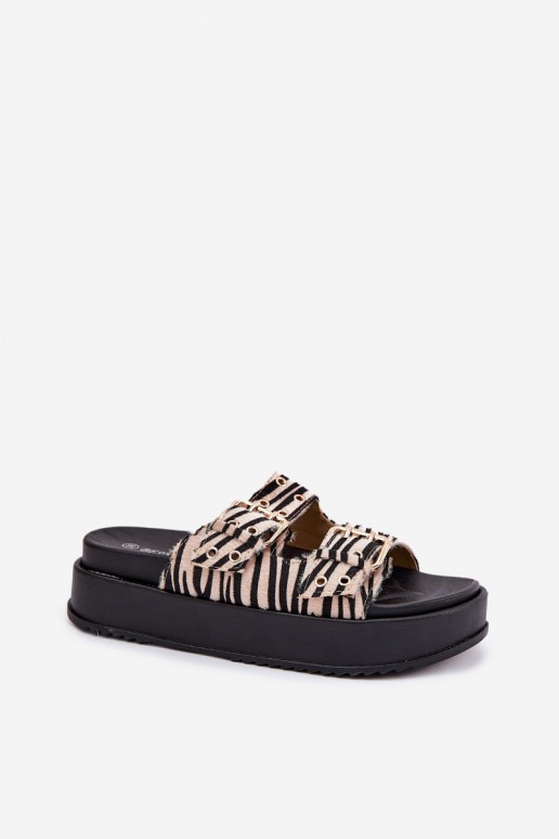 Dámské pantofle s přezkami s platformou Zebra Nilatha Dámské pantofle s přezkami s platformou Zebra Nilatha