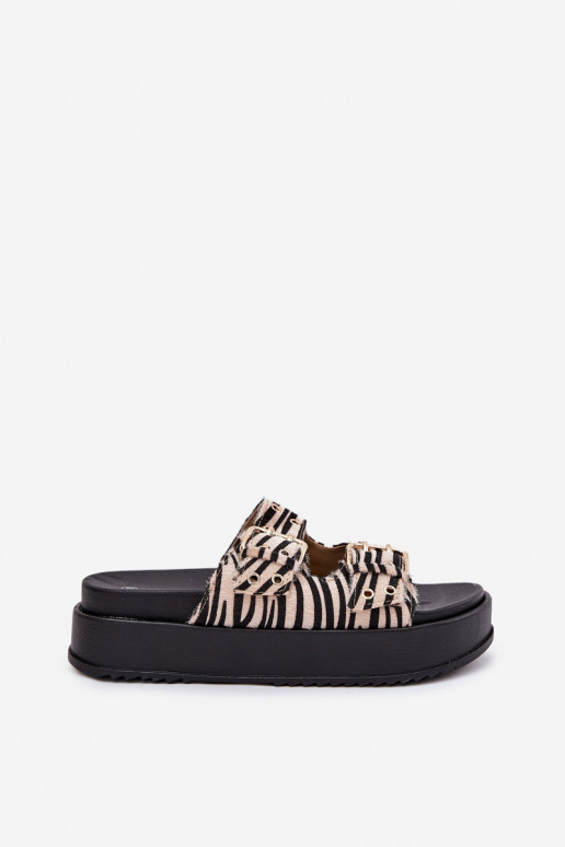 Dámské pantofle s přezkami s platformou Zebra Nilatha Dámské pantofle s přezkami s platformou Zebra Nilatha