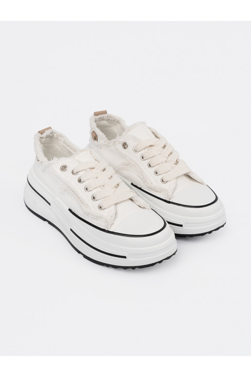 bílé  boty s platformou