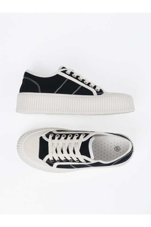 Černé boty ve sportovním stylu se šněrováním s masivním podpatkem