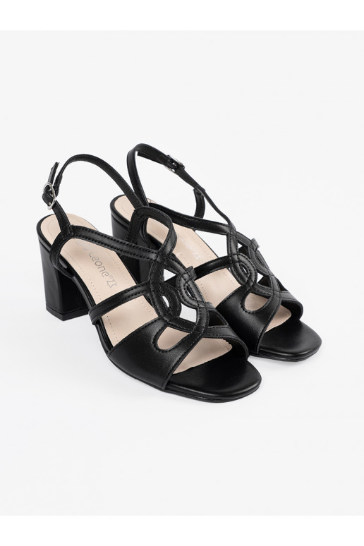 Černé sandály   Černé sandály